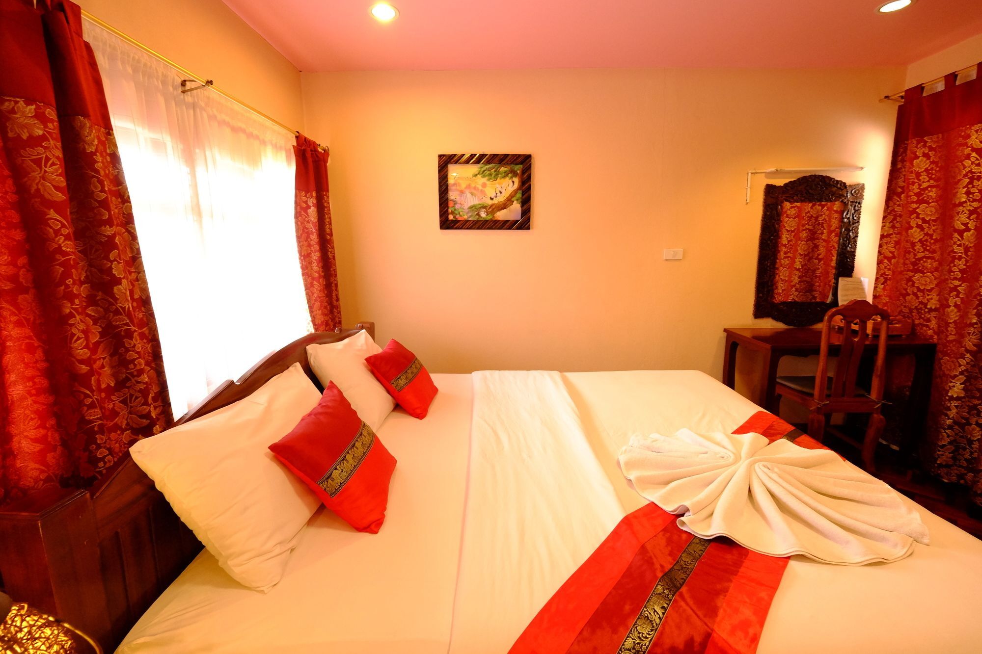 Chok-Wasana Guest House Mae Sariang Exterior foto
